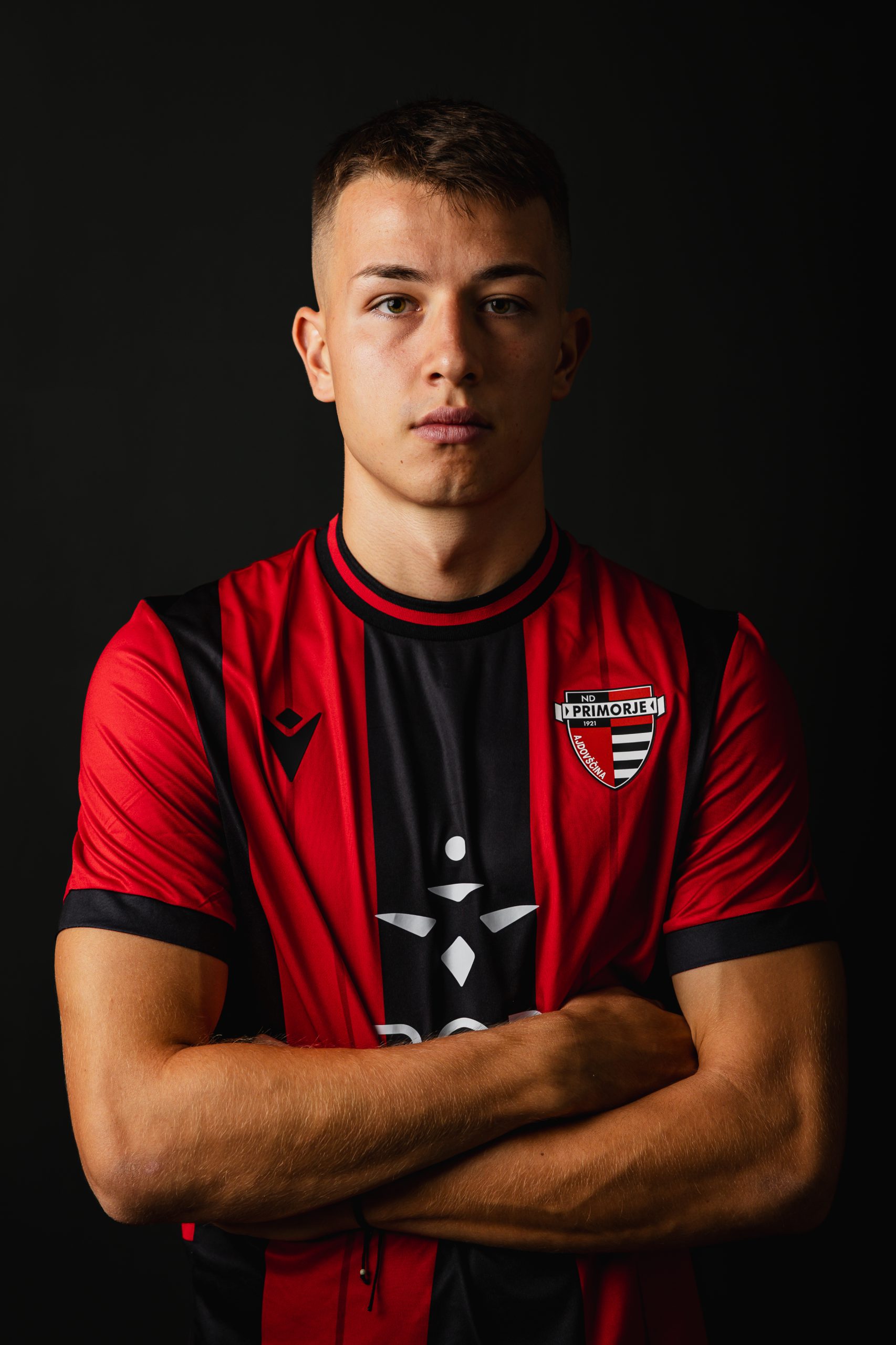 ARIAN MOSLAVAC